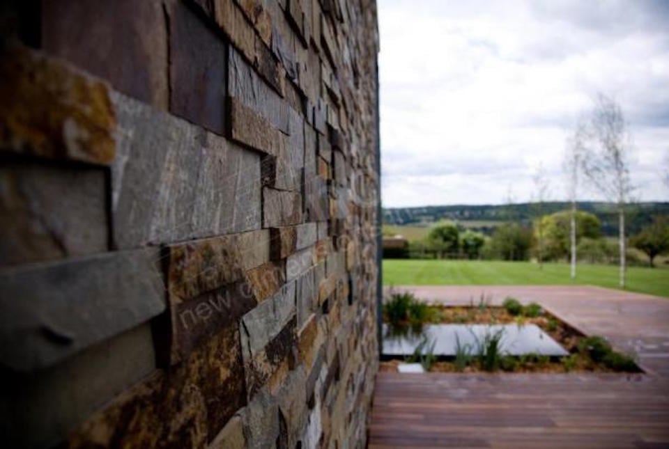 Natural Stacked Stone Veneer Wall