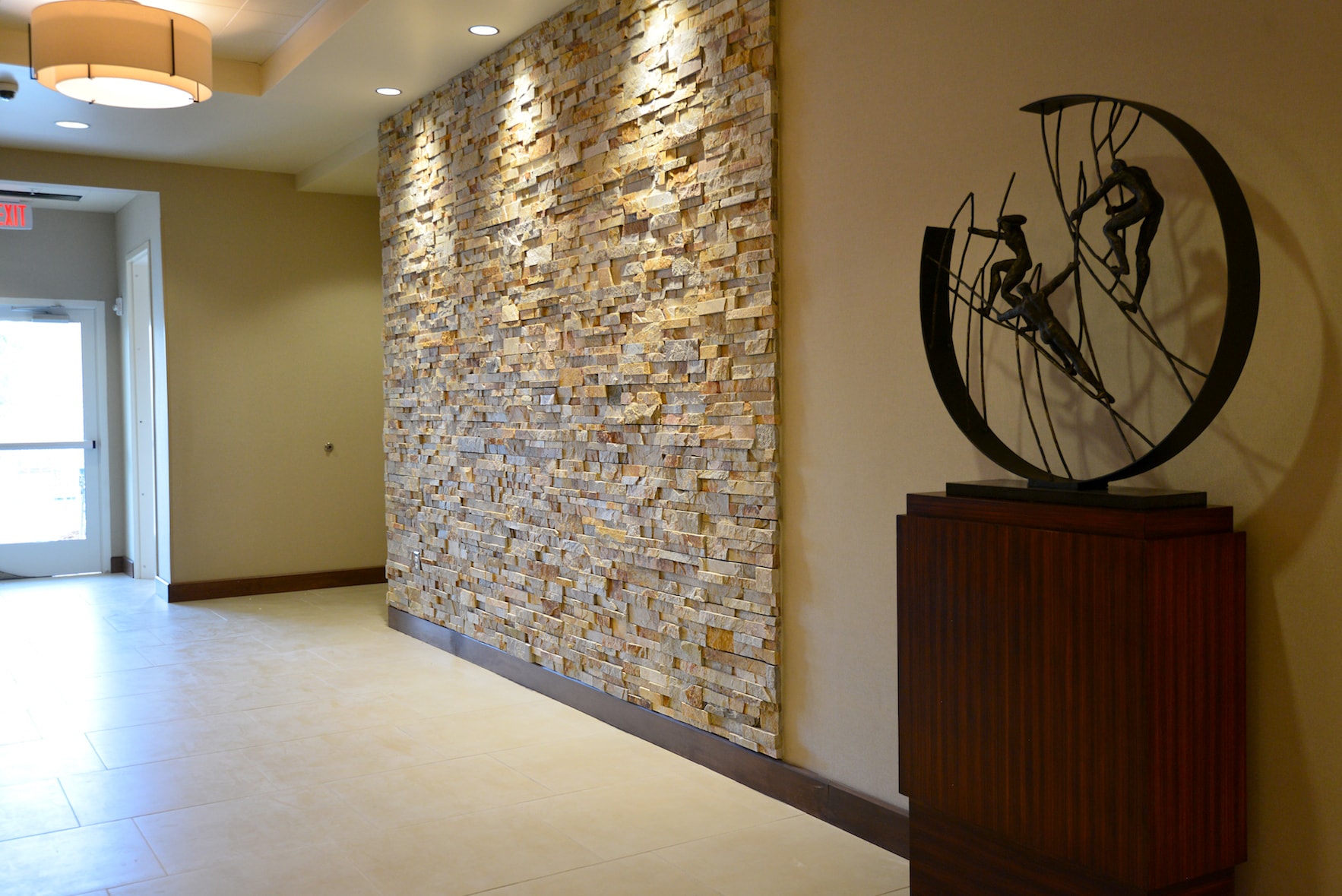 Aztec Stone Veneer with Neatural Earth Tone Color Pallete