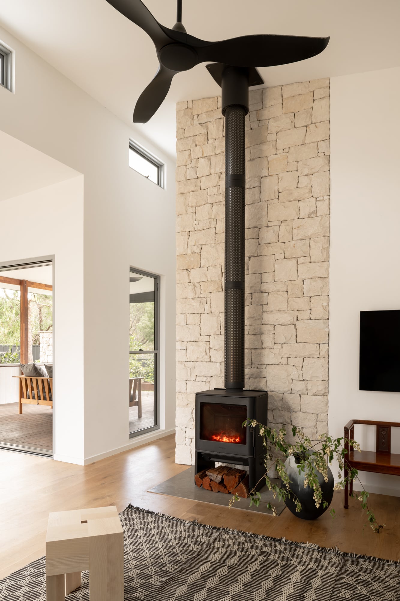 12 Stone Wall Behind Wood Stove Ideas | Norstone